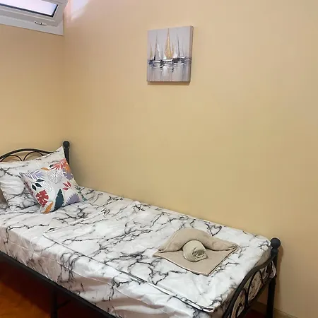 2br In Centre Βάρνα