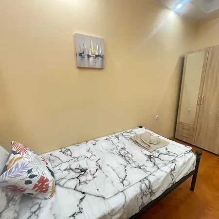2br In Centre Διαμέρισμα *