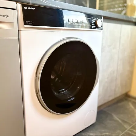 2br In Centre Βάρνα